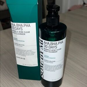 Some by mi body cleanser nib